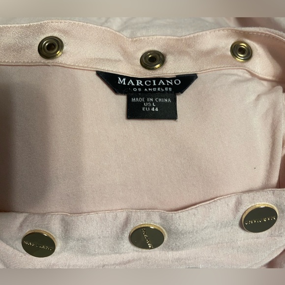 Like new, beautiful pink top with gold buttons in large - Picture 2 of 2